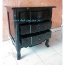 Furniture French painted chest of 3 drawers
